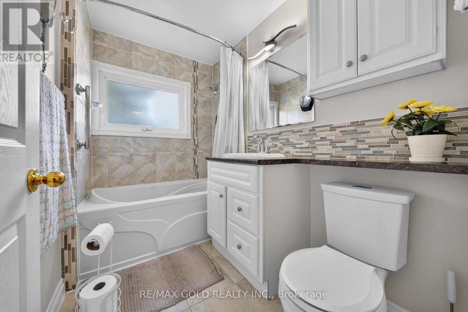 92 Cathcart Crescent, Brampton, Ontario  L6T 2A5 - Photo 25 - W13691232