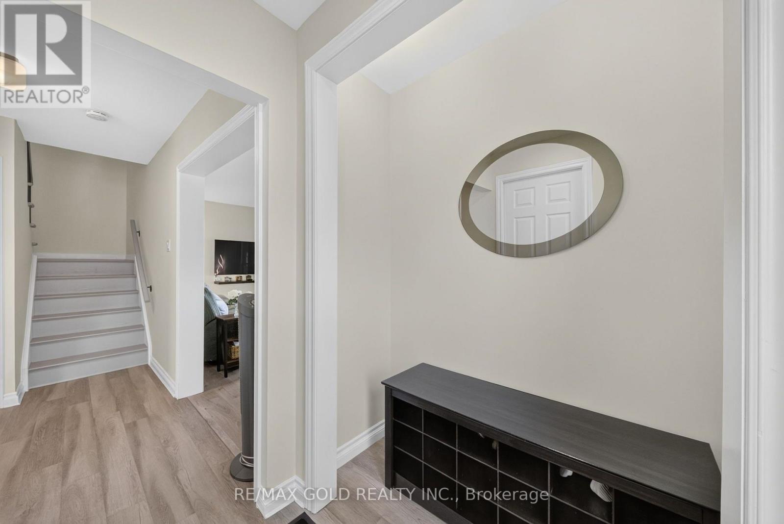 92 Cathcart Crescent, Brampton, Ontario  L6T 2A5 - Photo 5 - W13691232