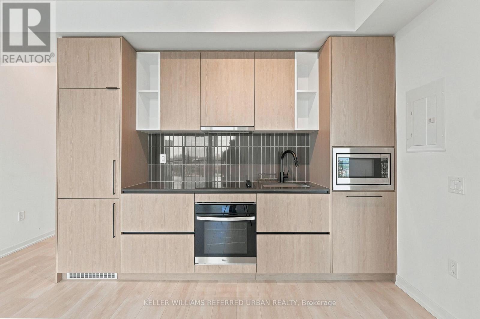 1805 - 1285 Dupont Street, Toronto, Ontario  M6H 0E3 - Photo 4 - W13691254