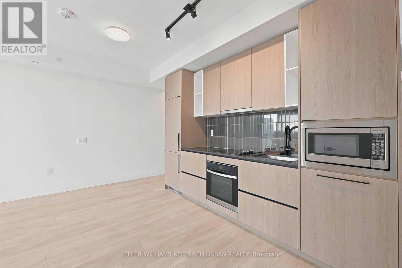 1805 - 1285 Dupont Street, Toronto, Ontario  M6H 0E3 - Photo 5 - W13691254
