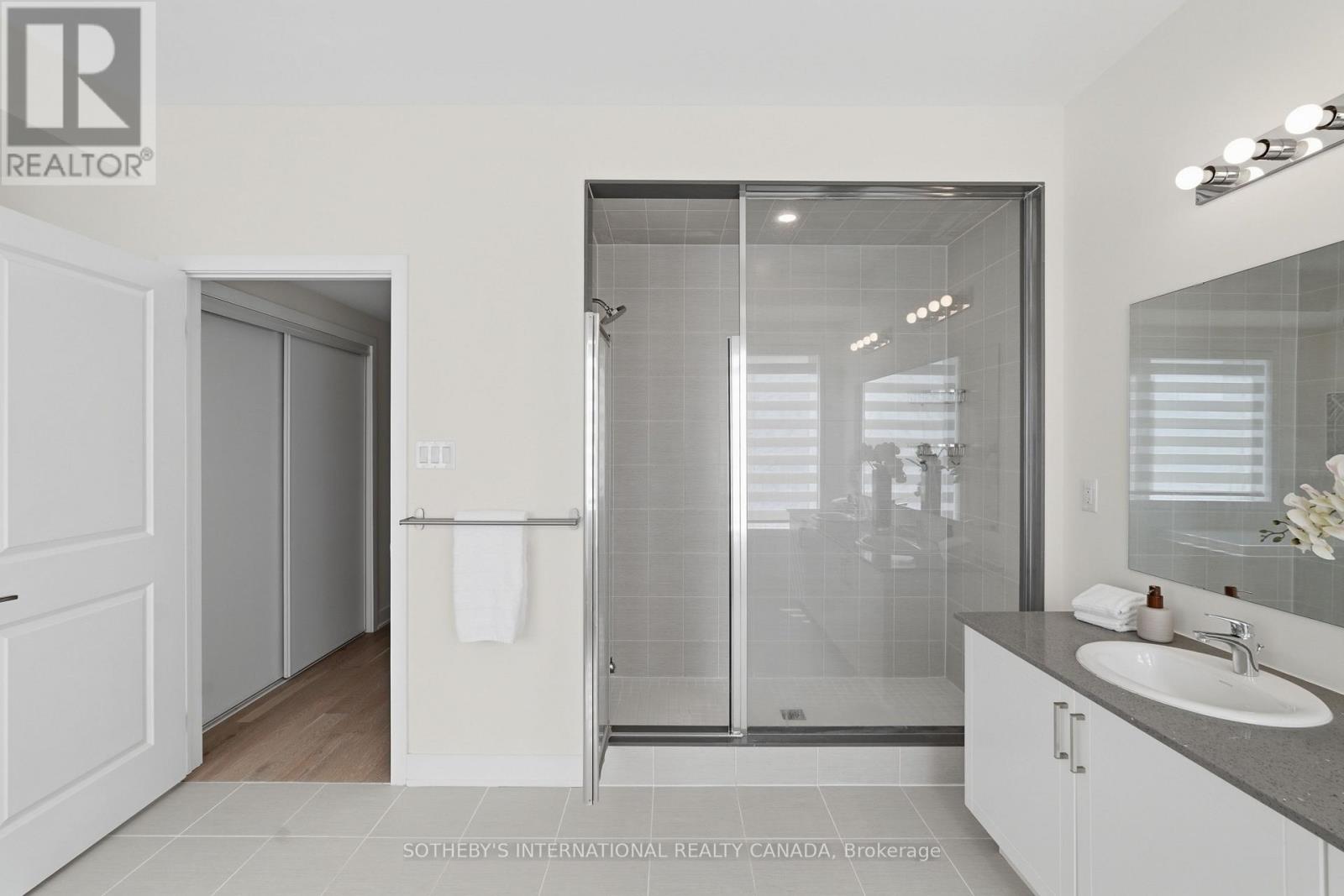 60 William Duncan Road, Toronto, Ontario  M3K 0C5 - Photo 19 - W13691264