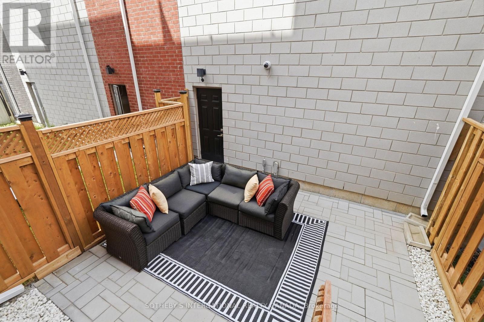 60 William Duncan Road, Toronto, Ontario  M3K 0C5 - Photo 30 - W13691264