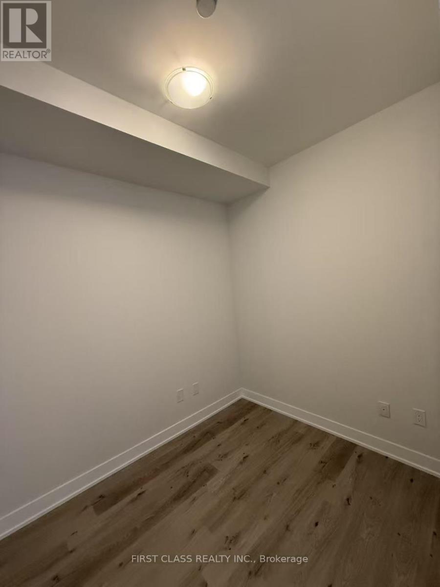 908 - 430 Square One Drive, Mississauga, Ontario  L5B 0L6 - Photo 13 - W13691288