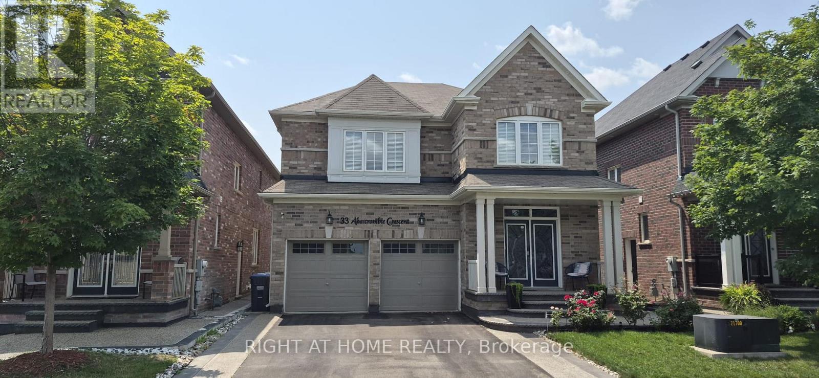 33 ABERCROMBIE CRESCENT, Brampton, Ontario