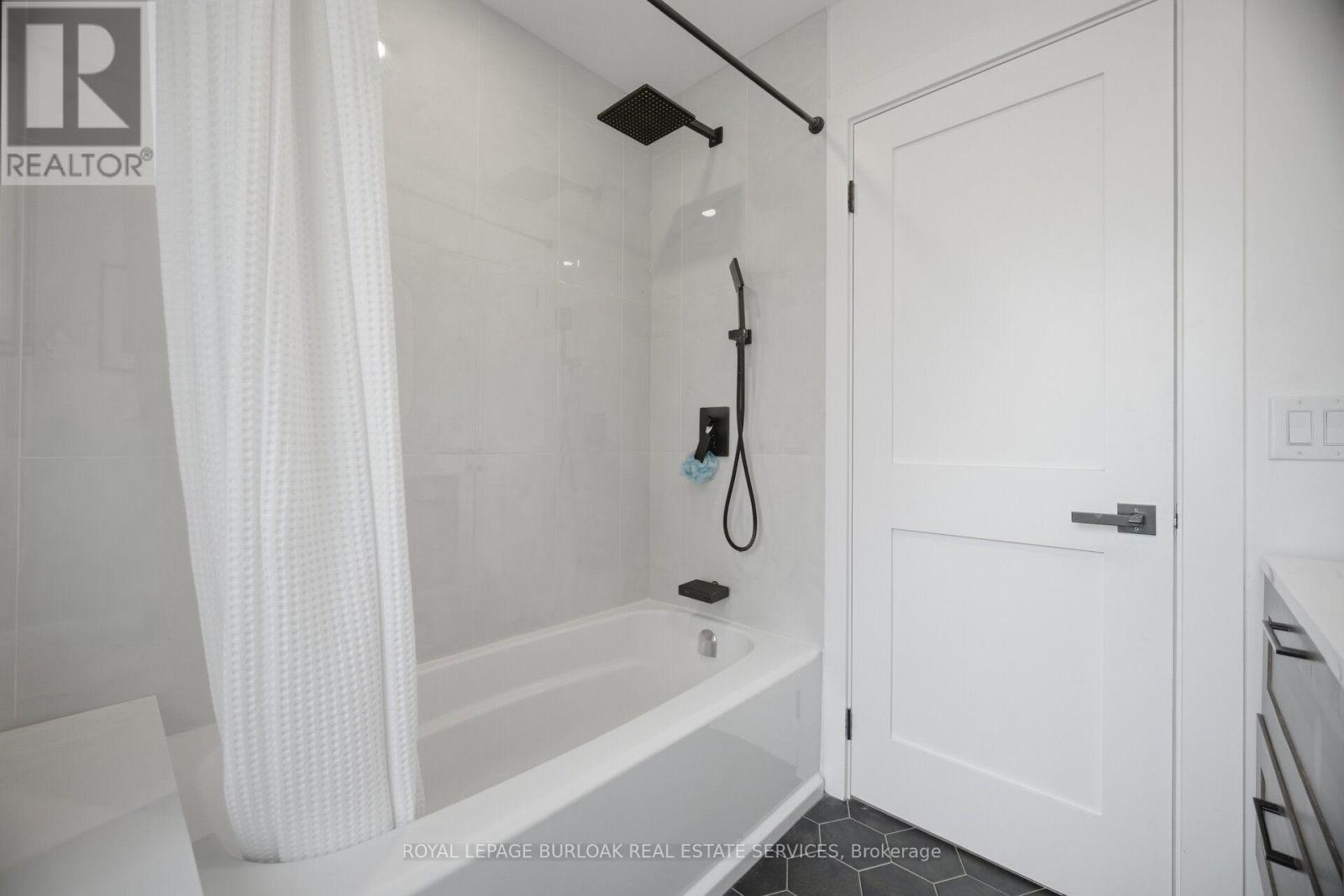 5216 Alton Road, Burlington, Ontario  L7L 3H5 - Photo 35 - W13691426
