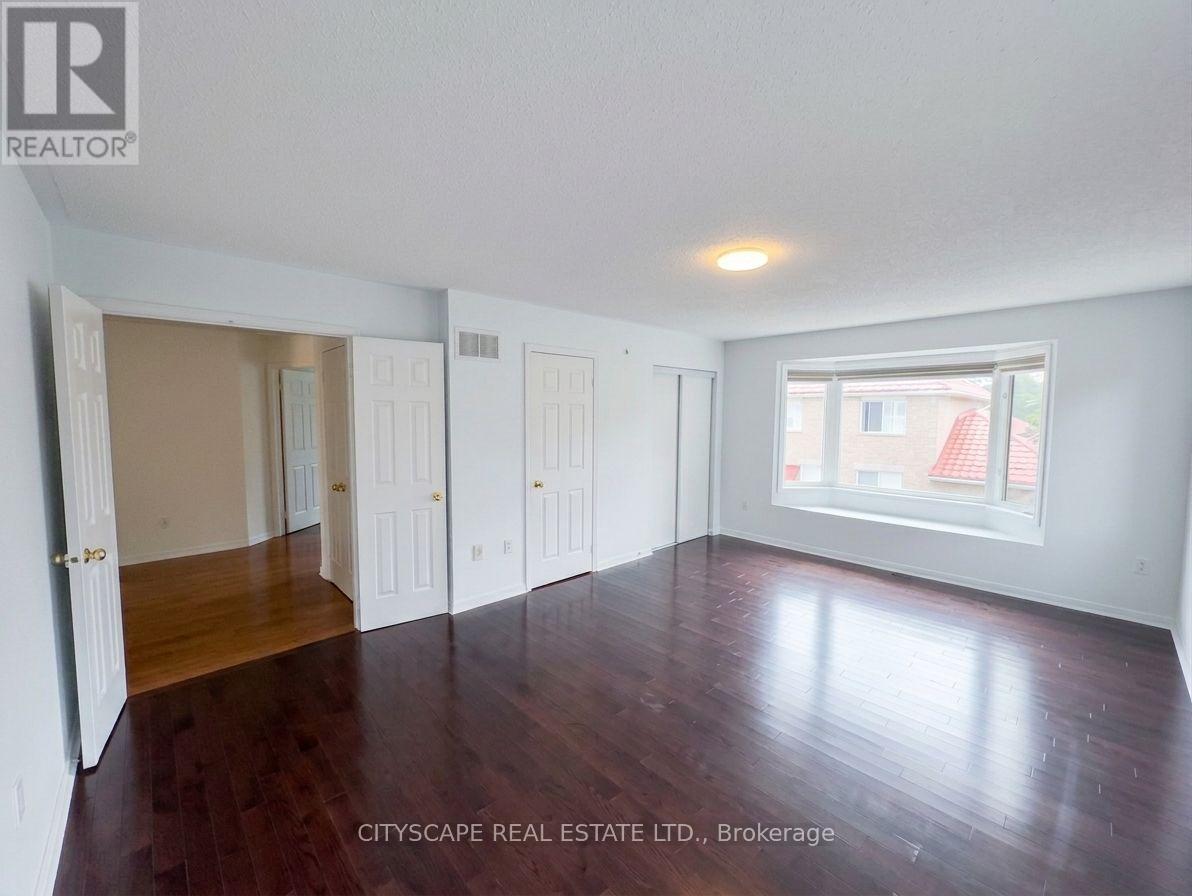 19 Selhurst Drive, Brampton, Ontario  L6P 1A2 - Photo 23 - W13691444