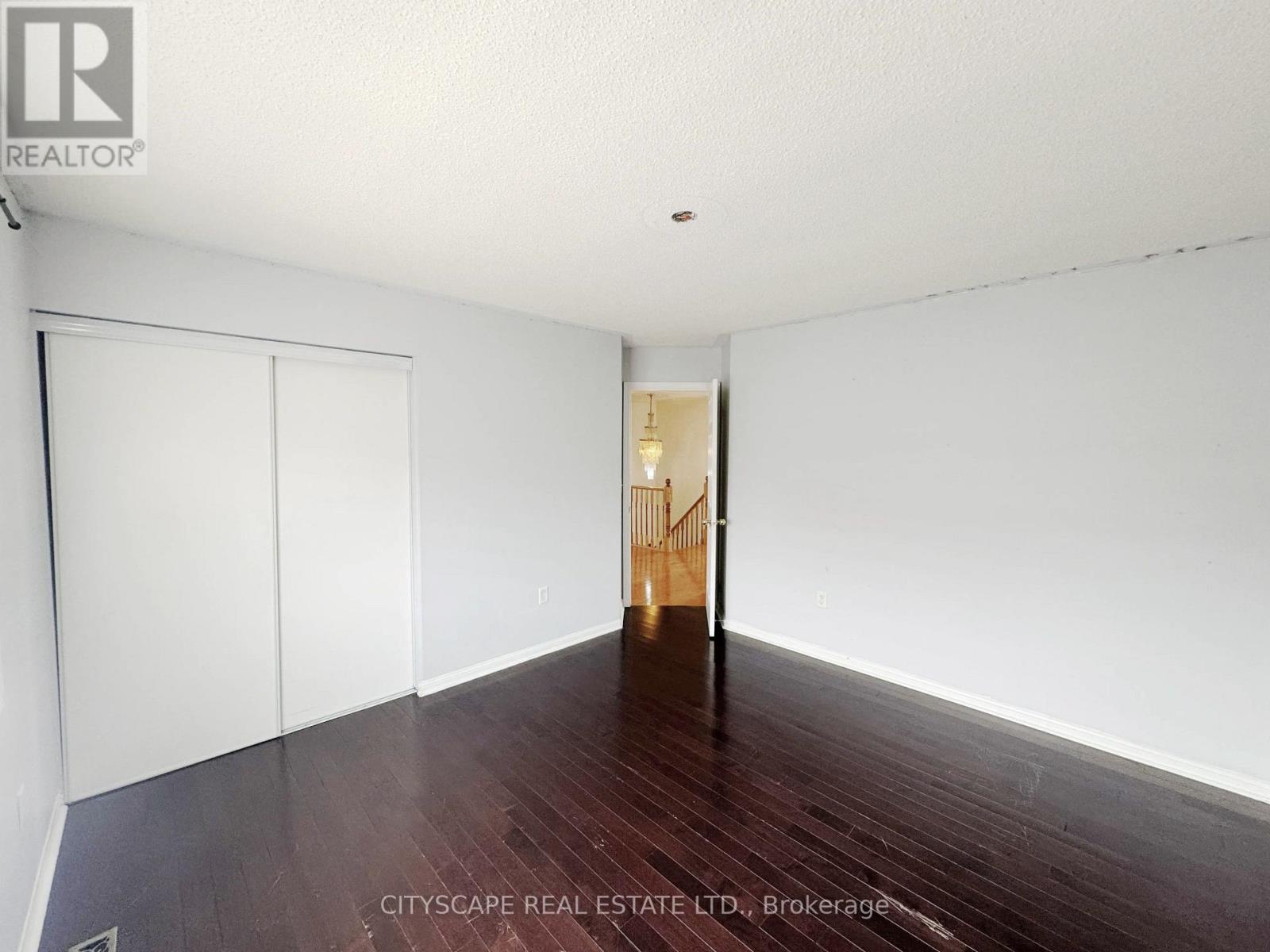19 Selhurst Drive, Brampton, Ontario  L6P 1A2 - Photo 34 - W13691444