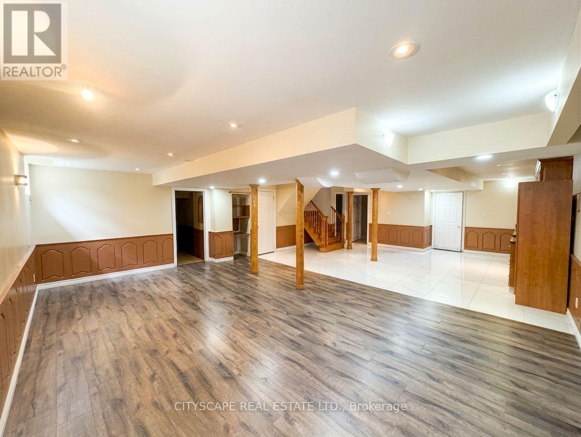 19 Selhurst Drive, Brampton, Ontario  L6P 1A2 - Photo 40 - W13691444