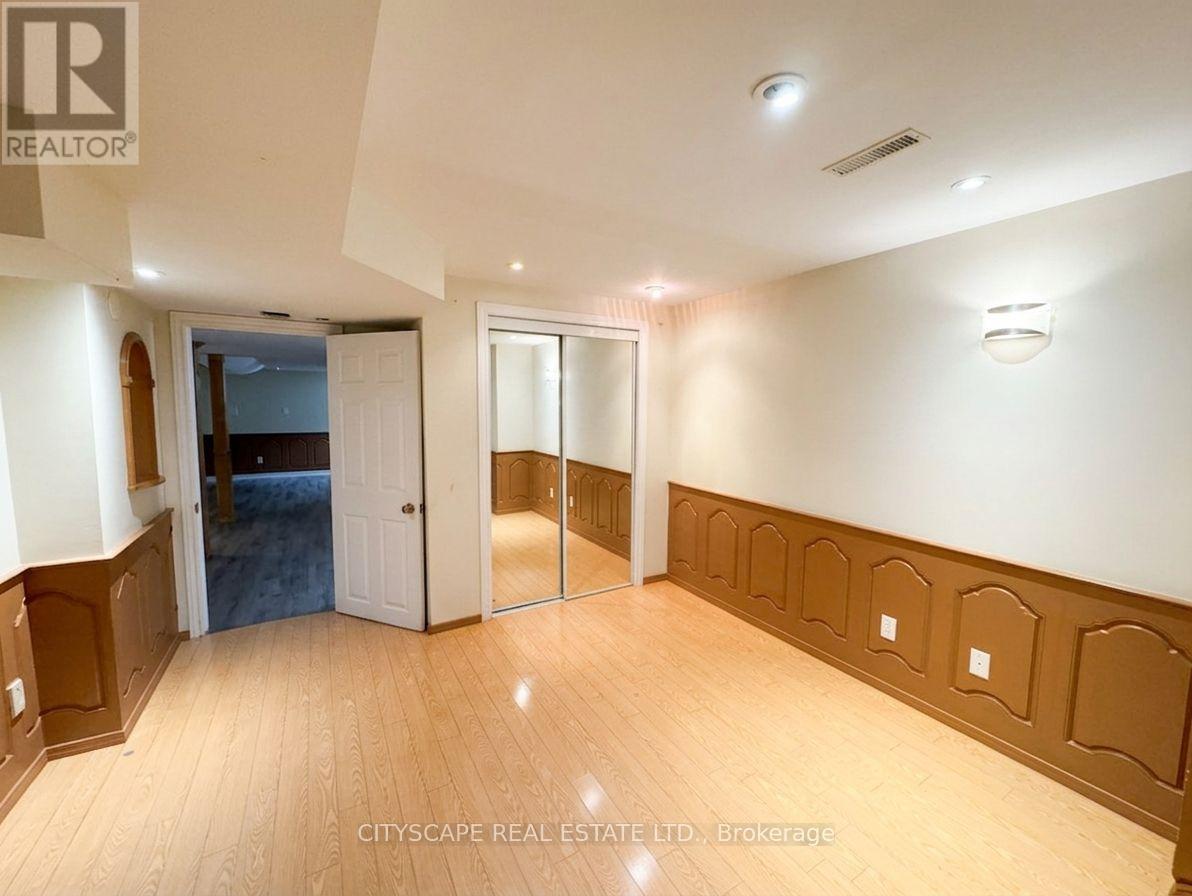 19 Selhurst Drive, Brampton, Ontario  L6P 1A2 - Photo 41 - W13691444