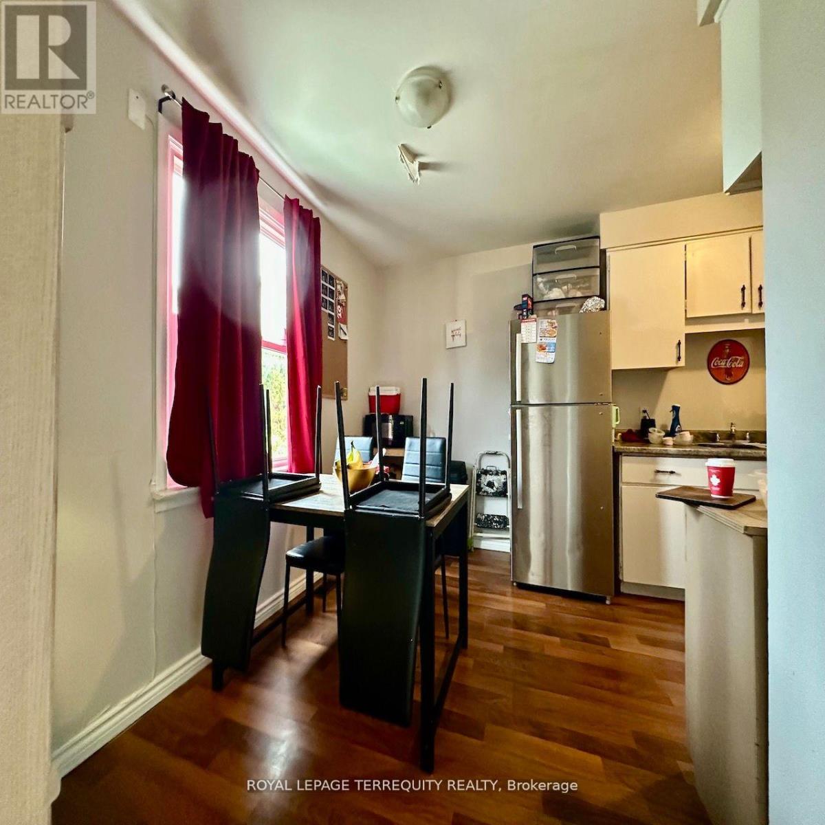 10 Orchard Place, Chatham-Kent, Ontario N7M 1A6 - Photo 7 - X13691136