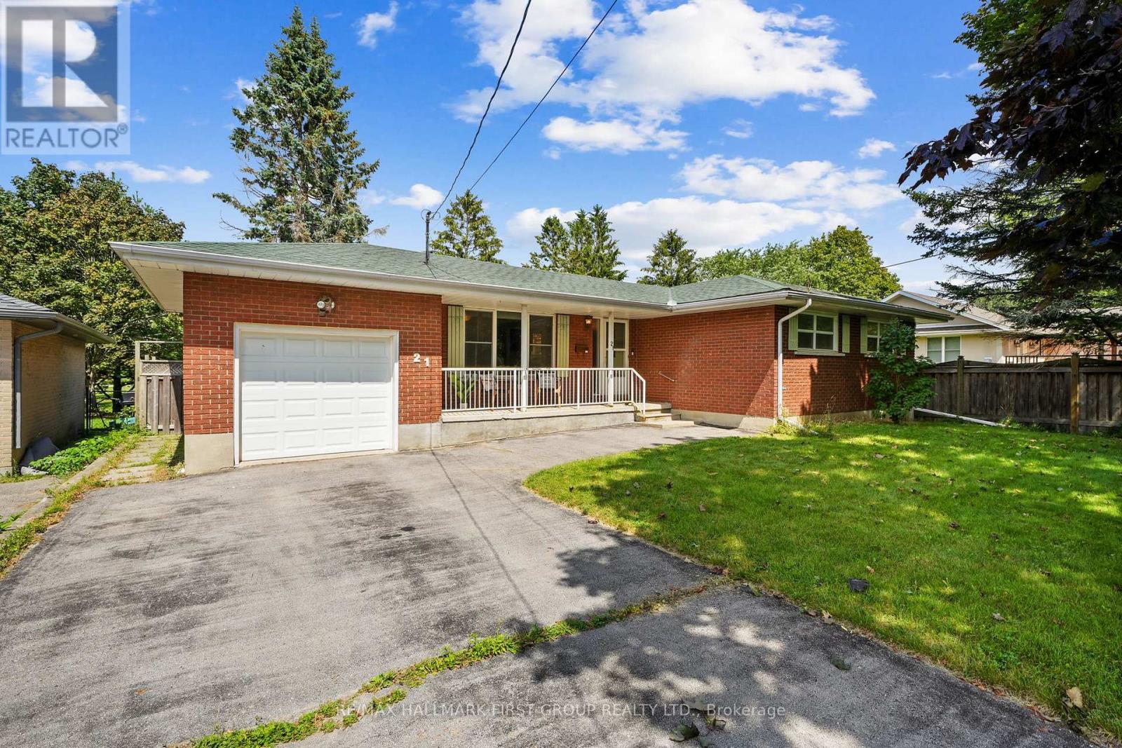 21 Gardiner Crescent, Cobourg, Ontario  K9A 1W7 - Photo 3 - X13691416