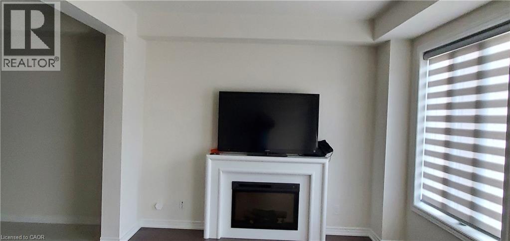 23 Gloria Street, Kitchener, Ontario  N0B 2E0 - Photo 4 - 40856448