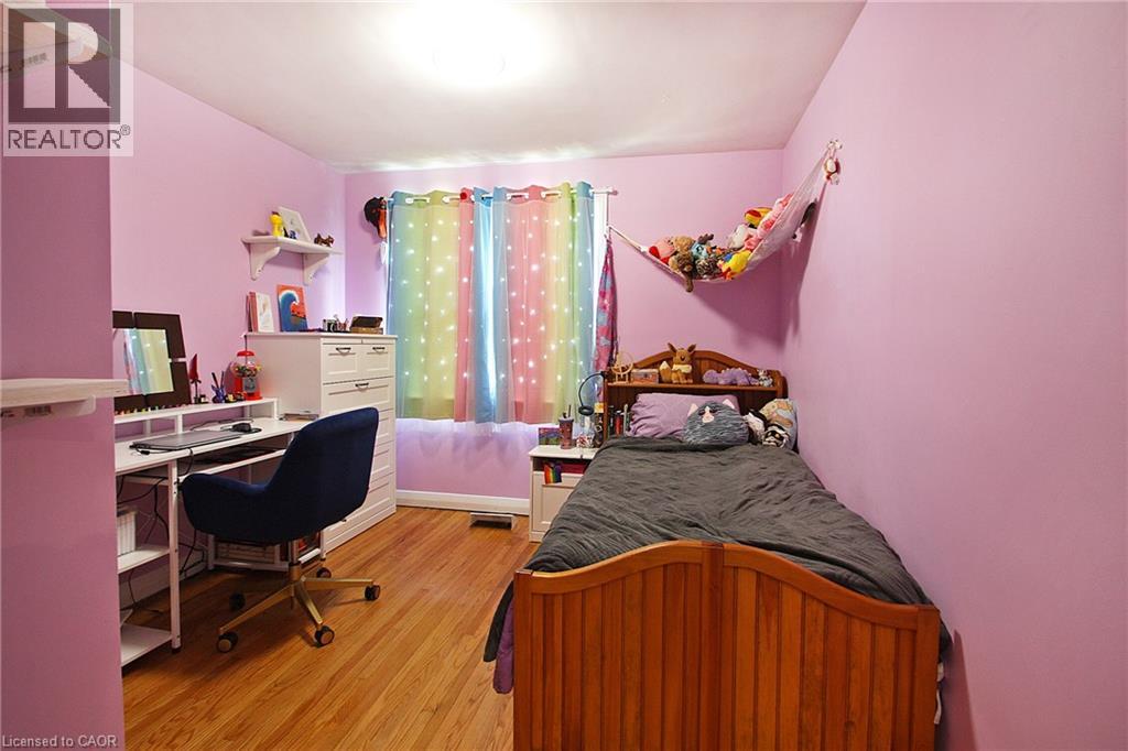 7 Lampton Place, Hamilton, Ontario  L8H 6J7 - Photo 19 - 40855366