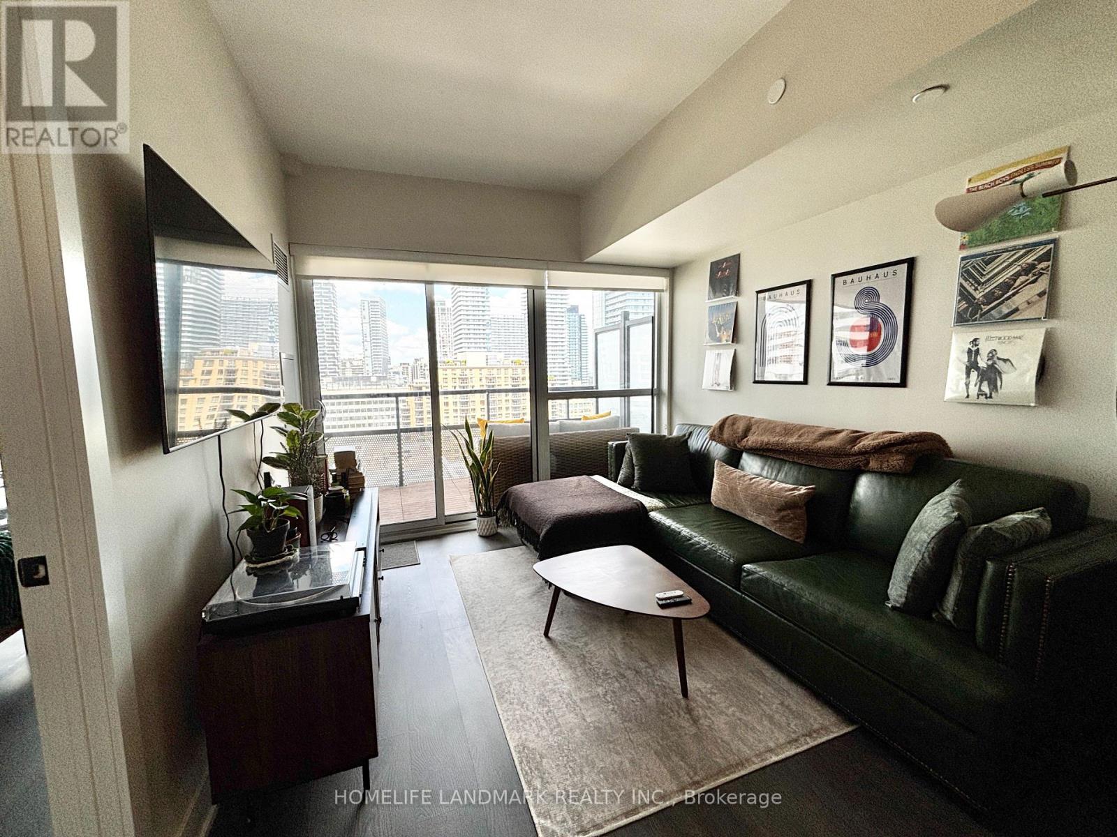 1408 - 11 Lillian Street, Toronto, Ontario  M4S 0C3 - Photo 14 - C13601256