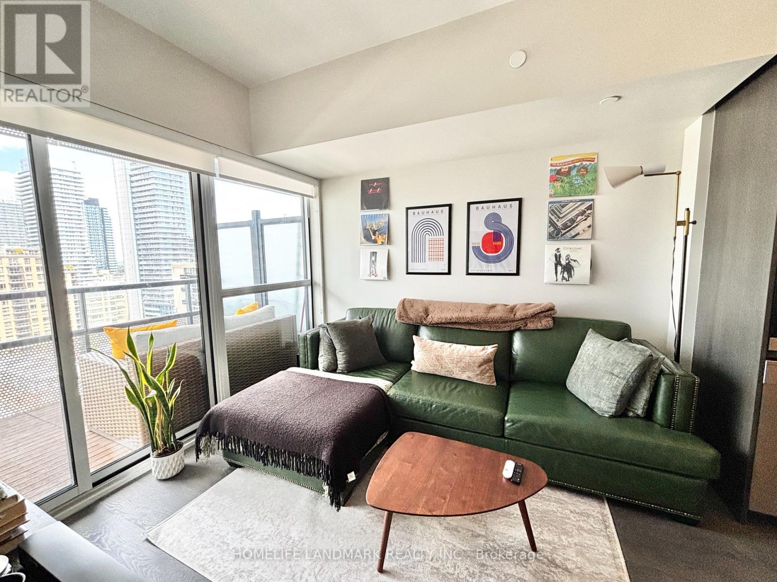 1408 - 11 Lillian Street, Toronto, Ontario  M4S 0C3 - Photo 15 - C13601256