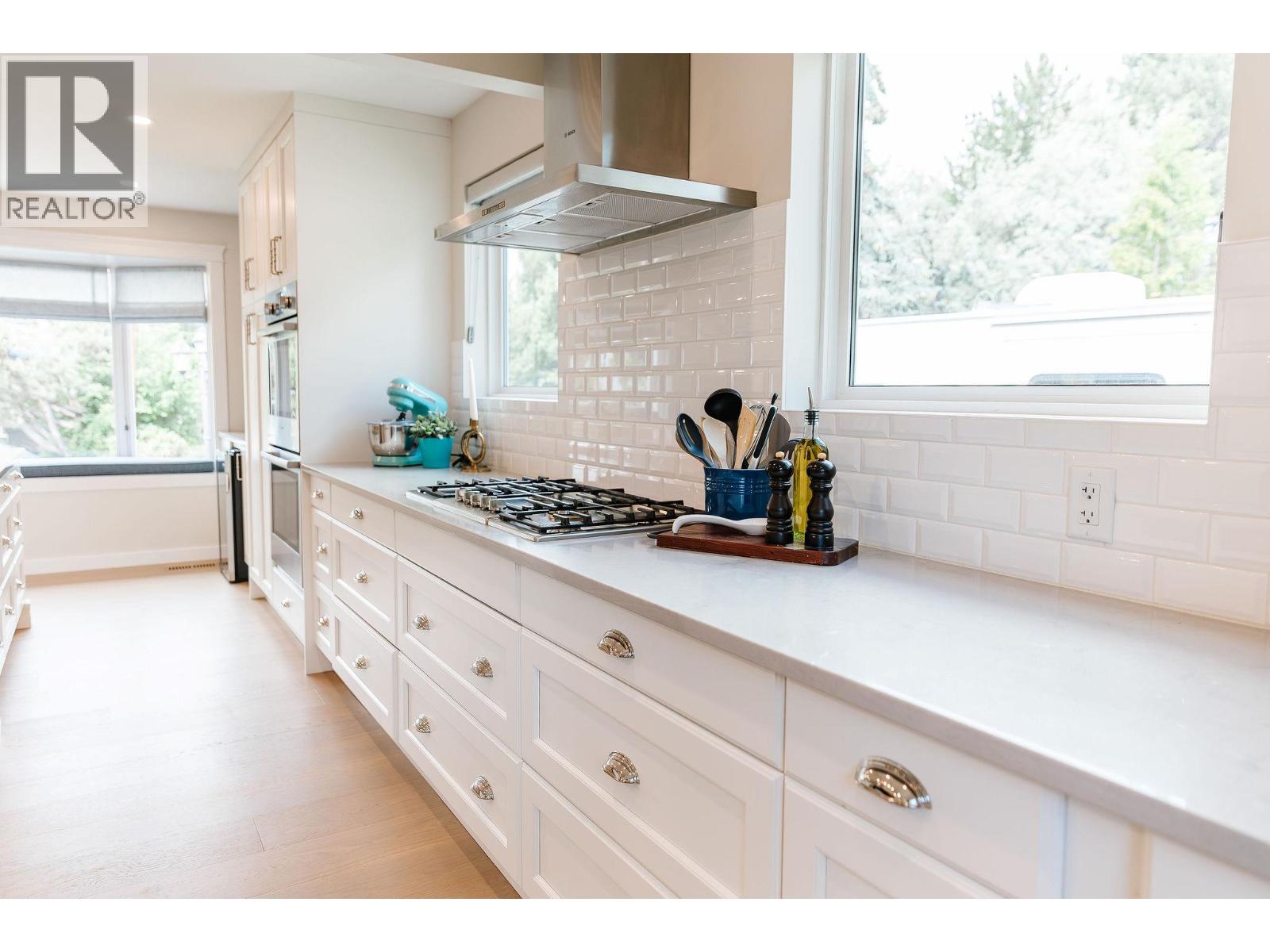 4471 Nottingham Road, Kelowna, British Columbia  V1W 1V1 - Photo 10 - 10395260