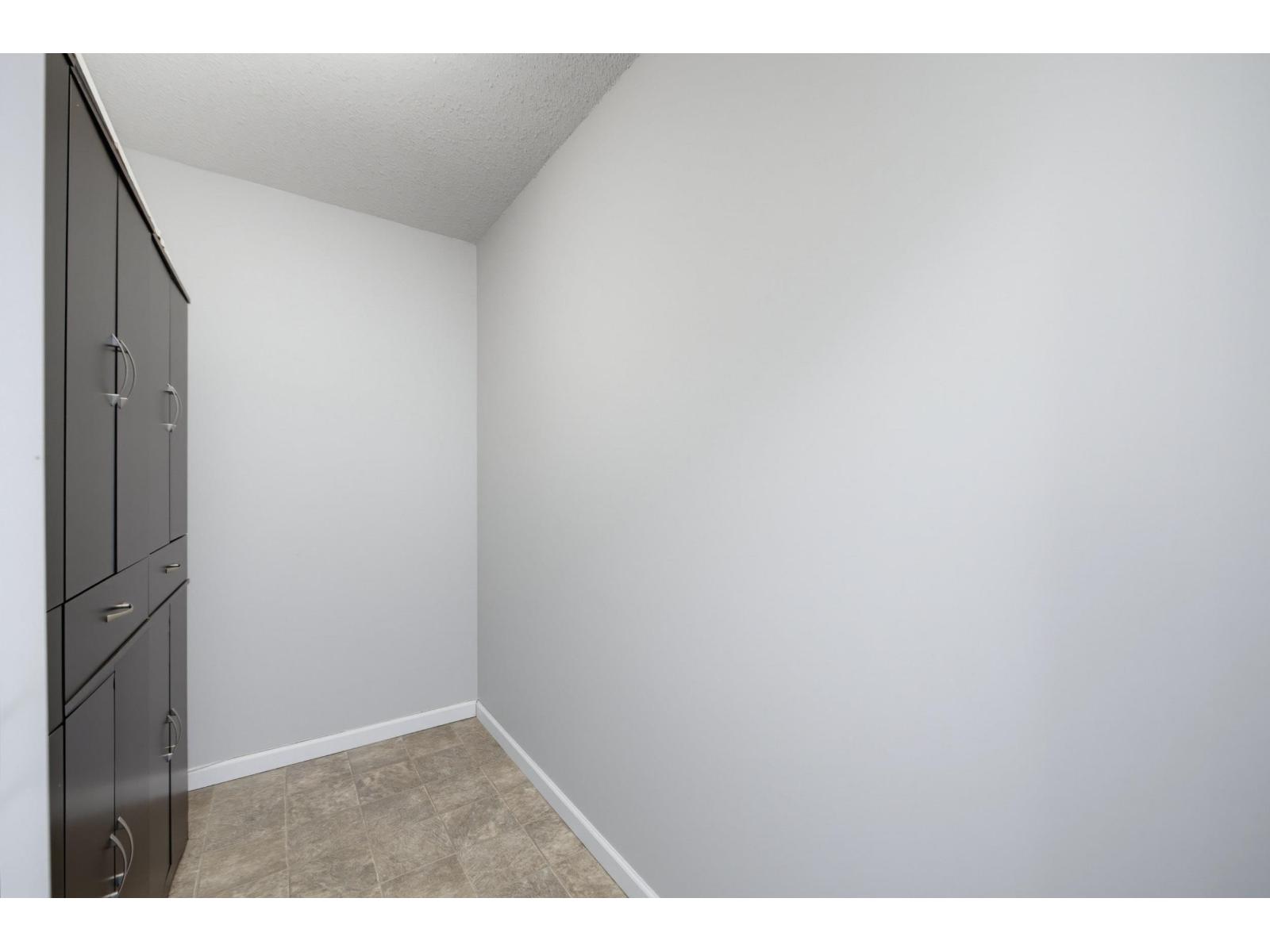 108 2853 W Bourquin Crescent, Abbotsford, British Columbia  V2S 6H6 - Photo 15 - R3156323