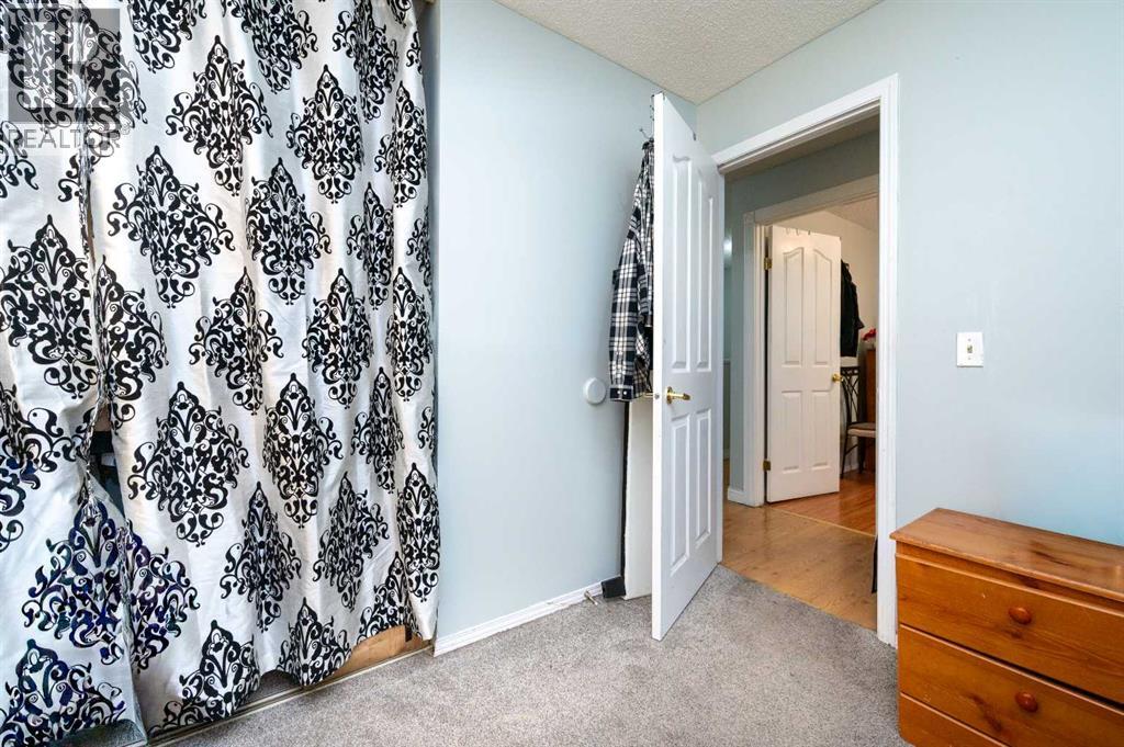 356 Falmere Road NE, Calgary, Alberta  T3J 2Z4 - Photo 11 - A2335689