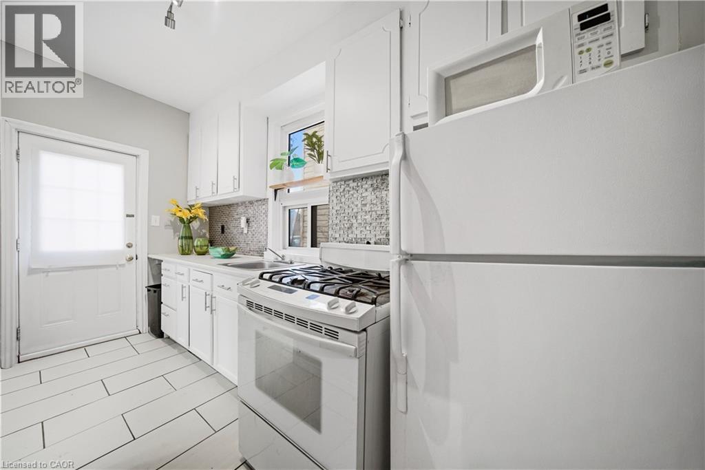 107 Queen Street S, Hamilton, Ontario  L8P 3R9 - Photo 11 - 40845327