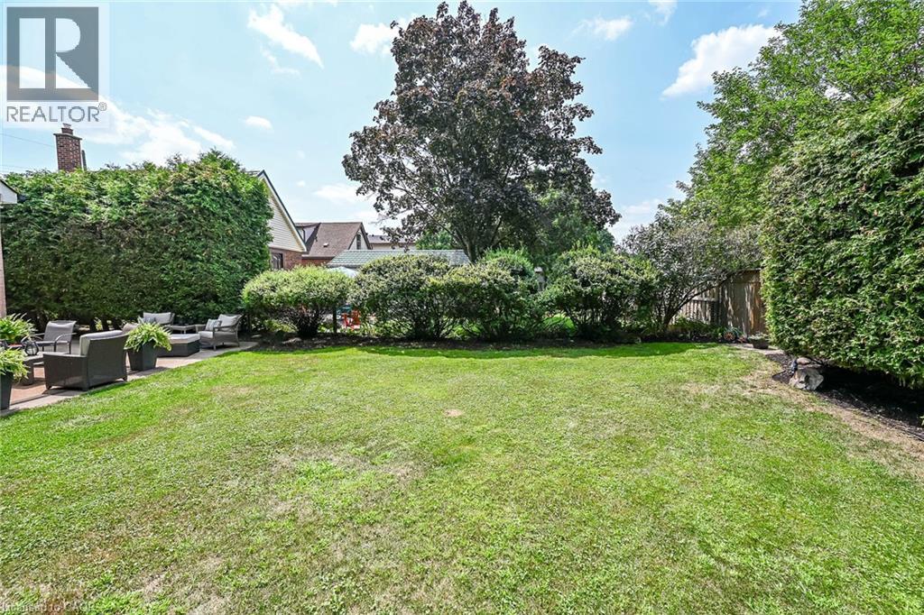 180 East 25th Street, Hamilton, Ontario  L8V 3A5 - Photo 44 - 40850324