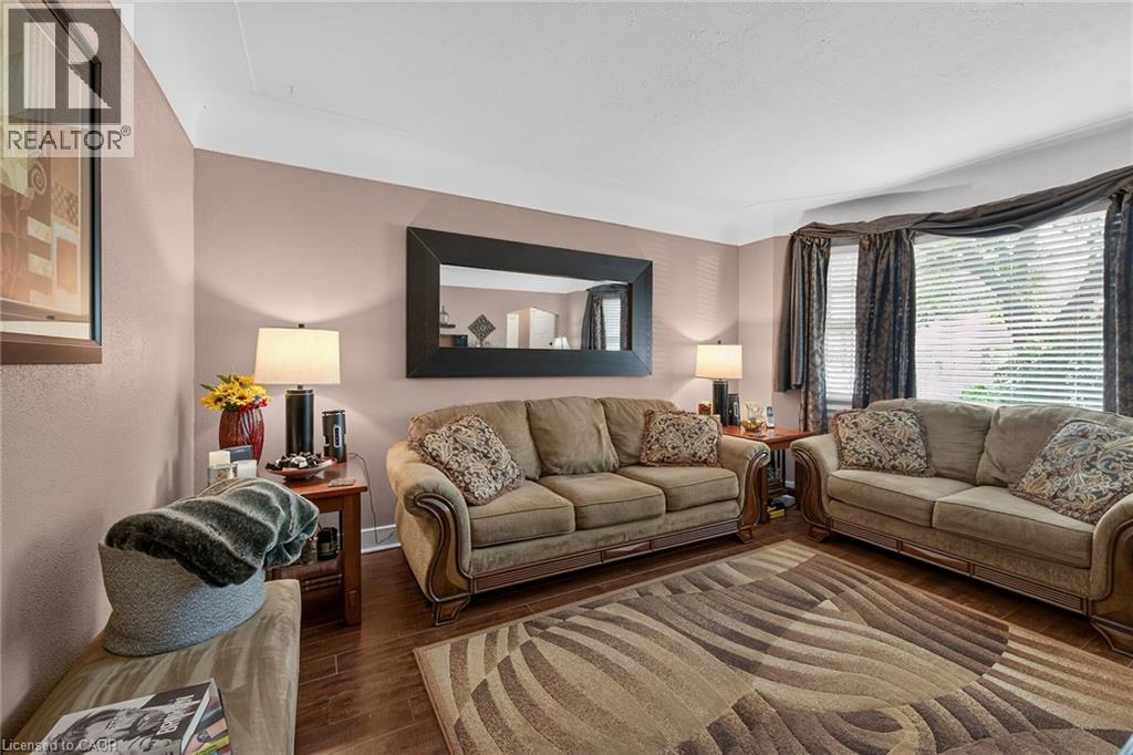 180 East 25th Street, Hamilton, Ontario  L8V 3A5 - Photo 9 - 40850324