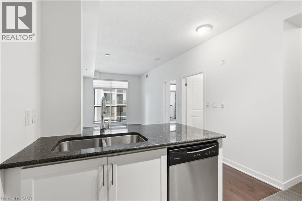 90 Charlton Avenue W Unit# 201, Hamilton, Ontario  L8P 0B4 - Photo 12 - 40856576