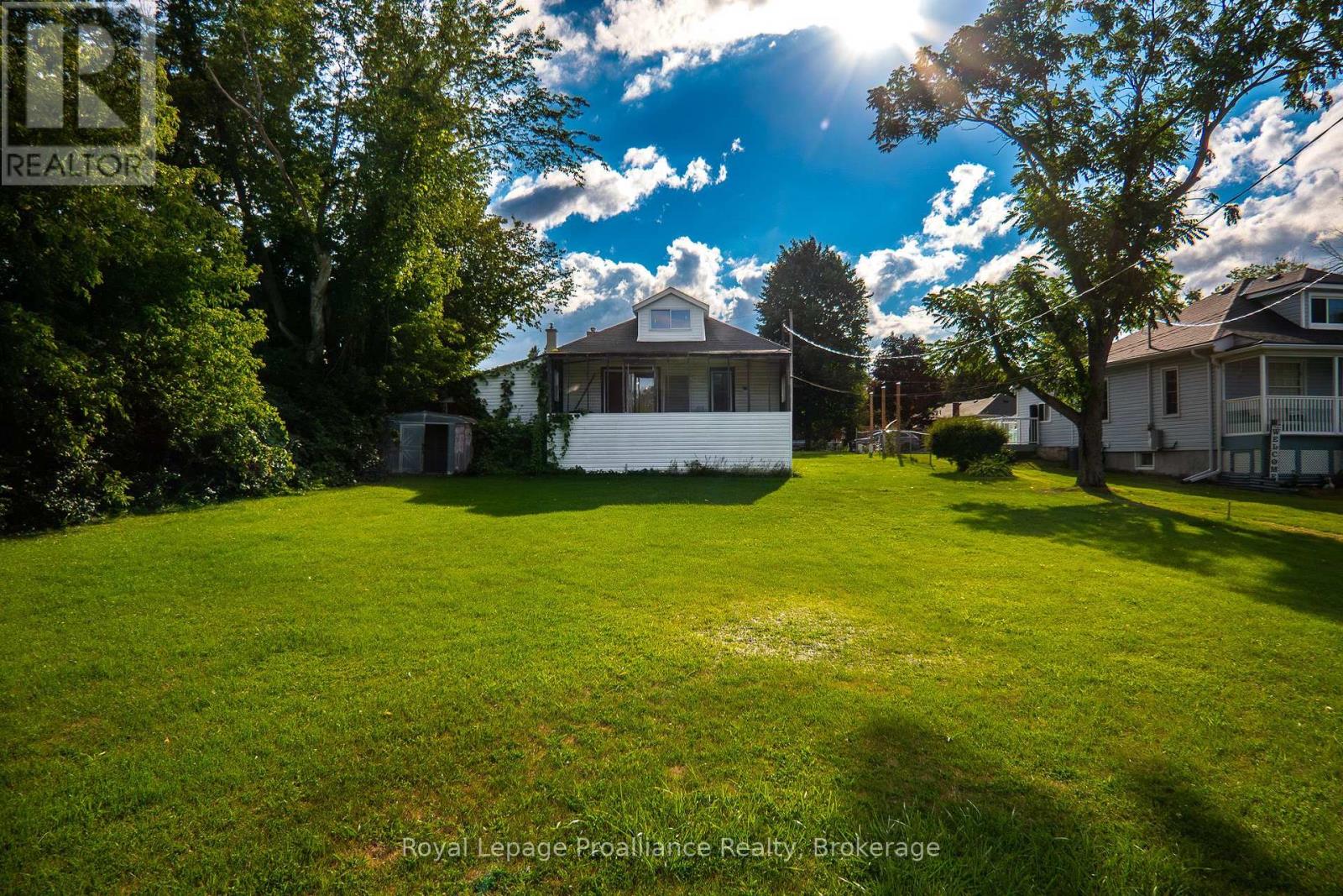 10 Wooler Road, Quinte West, Ontario  K8V 4J5 - Photo 30 - X13691594