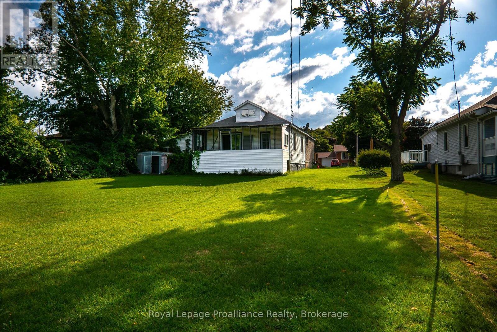 10 Wooler Road, Quinte West, Ontario  K8V 4J5 - Photo 31 - X13691594