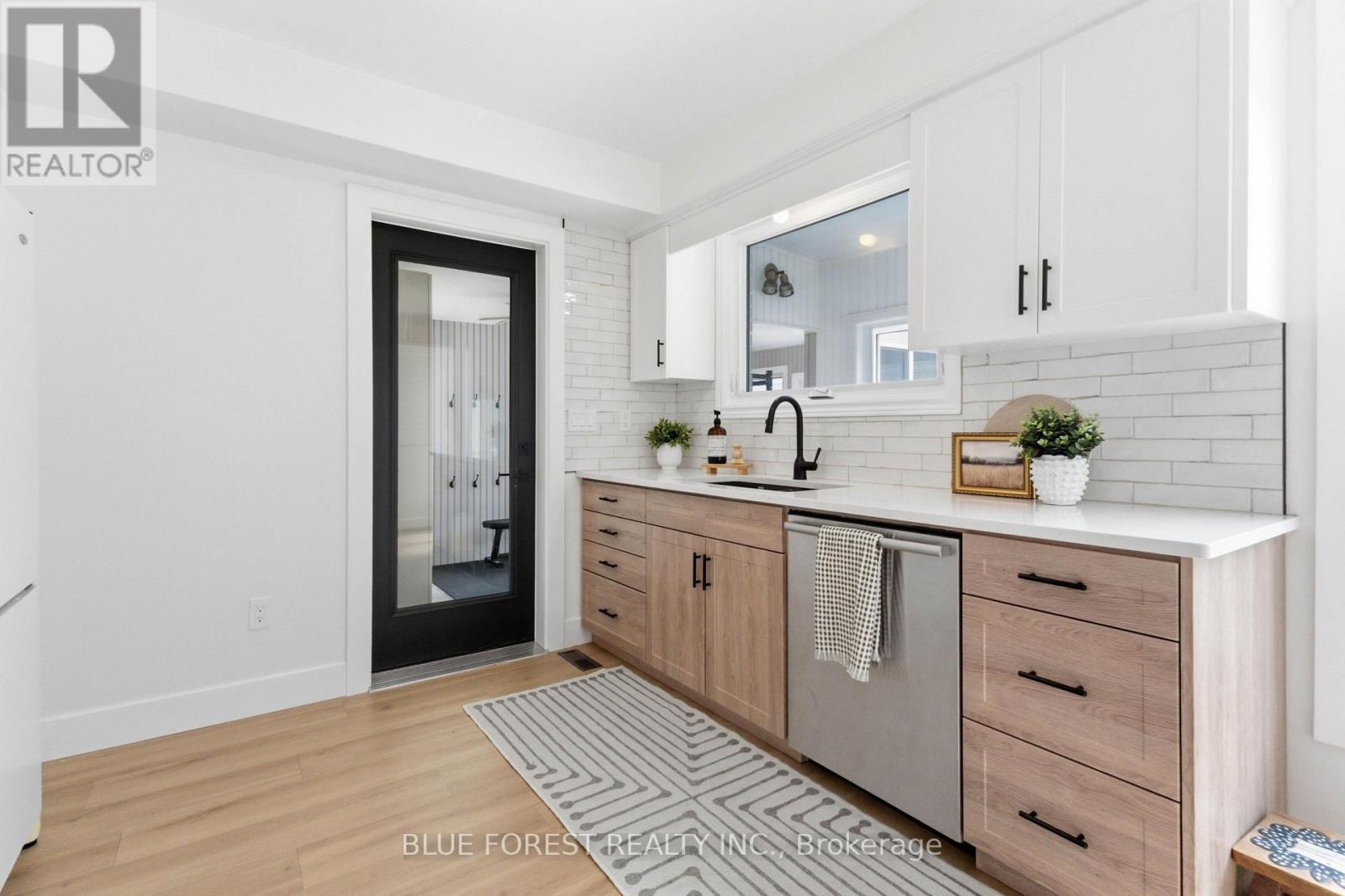 3629 Catherine Street, Thames Centre, Ontario  N0L 1G1 - Photo 14 - X13691498