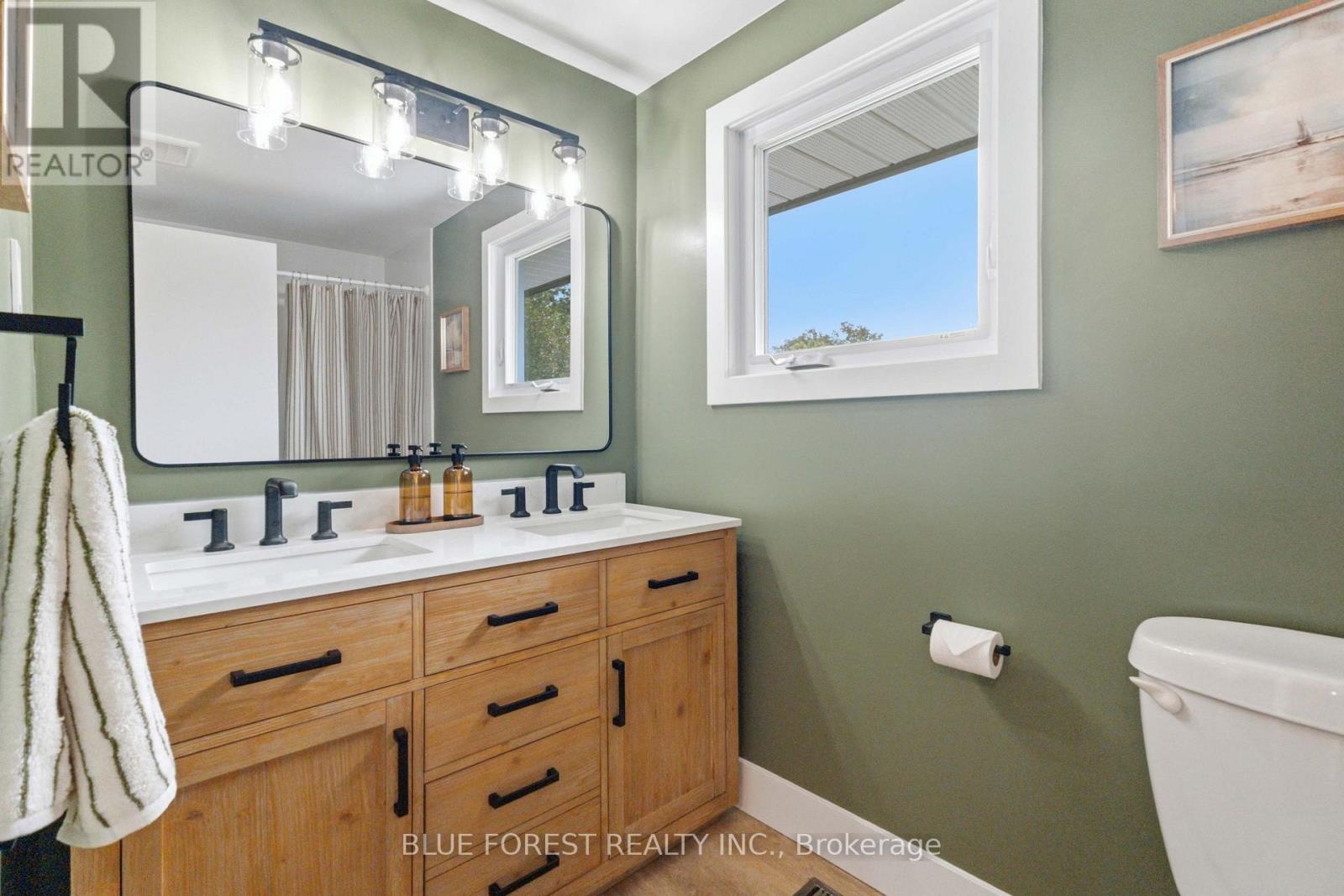 3629 Catherine Street, Thames Centre, Ontario  N0L 1G1 - Photo 30 - X13691498