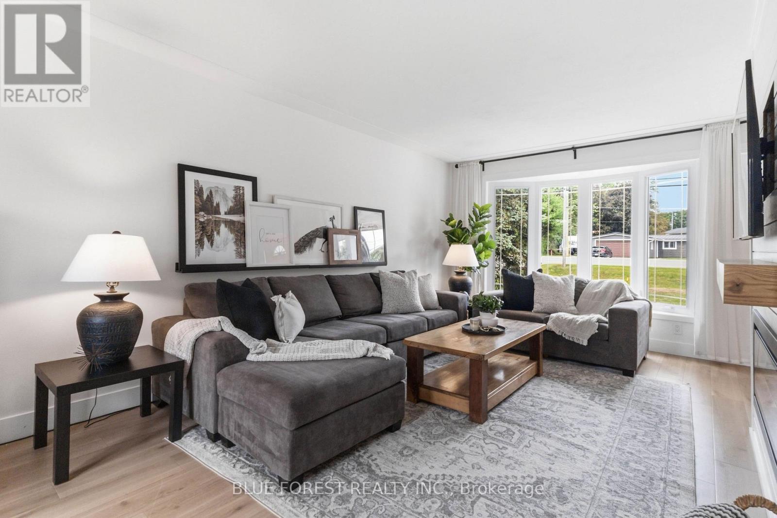 3629 Catherine Street, Thames Centre, Ontario  N0L 1G1 - Photo 8 - X13691498