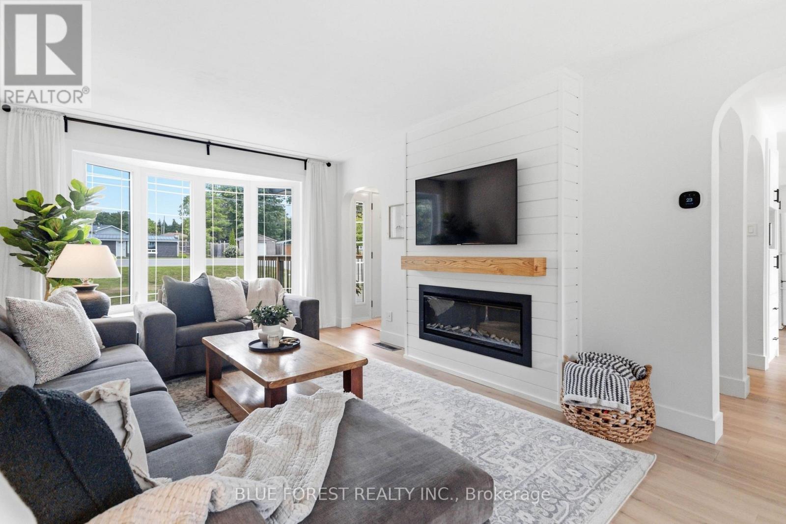 3629 Catherine Street, Thames Centre, Ontario  N0L 1G1 - Photo 9 - X13691498