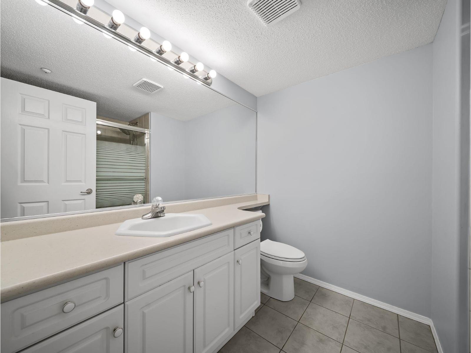 324 13880 70 Avenue, Surrey, British Columbia  V3W 0T3 - Photo 8 - R3156301