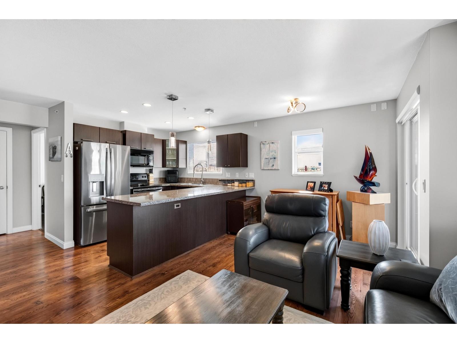 412 5488 198 Street, Langley, British Columbia  V3A 1G2 - Photo 5 - R3156598