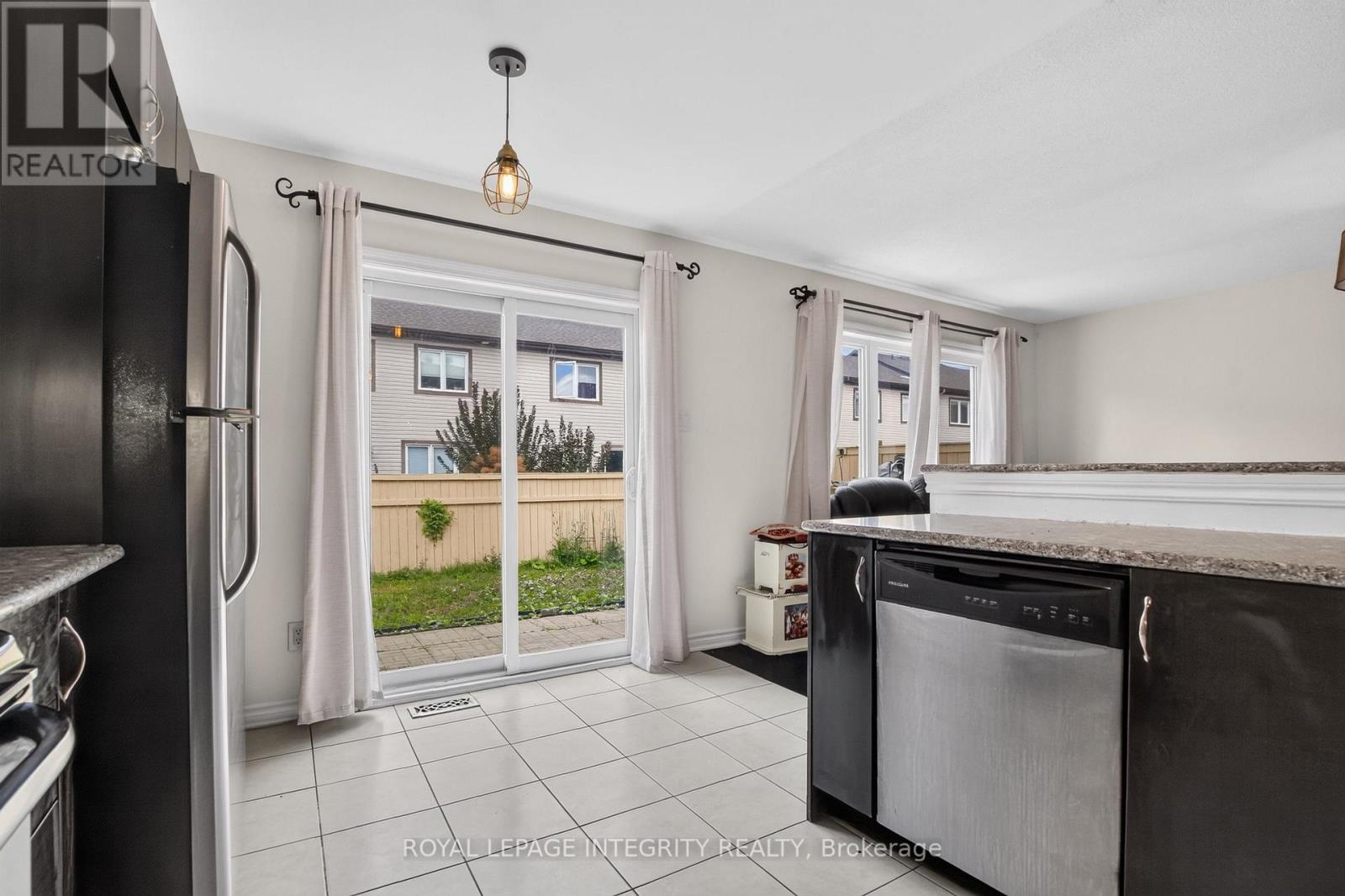414 Meadowhawk Crescent, Ottawa, Ontario  K2J 5W7 - Photo 14 - X13691508