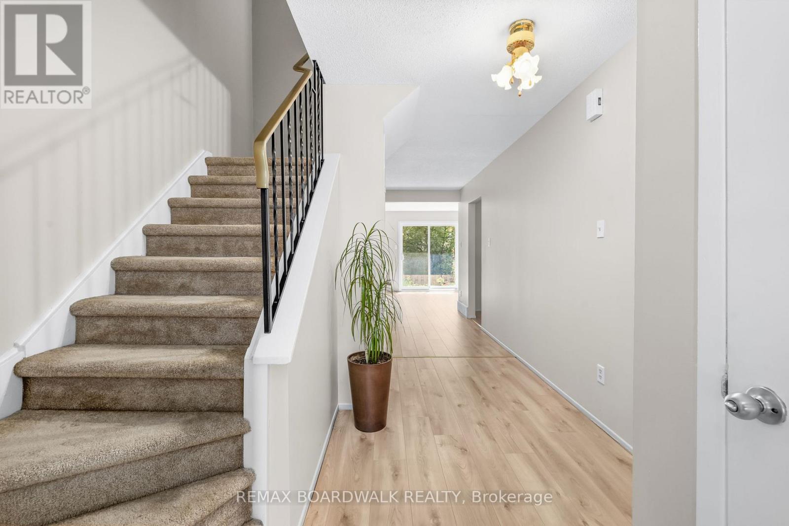 52 Baneberry Crescent, Ottawa, Ontario  K2L 2Y4 - Photo 16 - X13691510