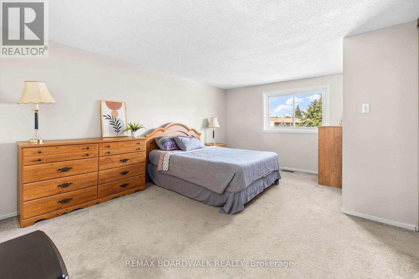 52 Baneberry Crescent, Ottawa, Ontario  K2L 2Y4 - Photo 17 - X13691510