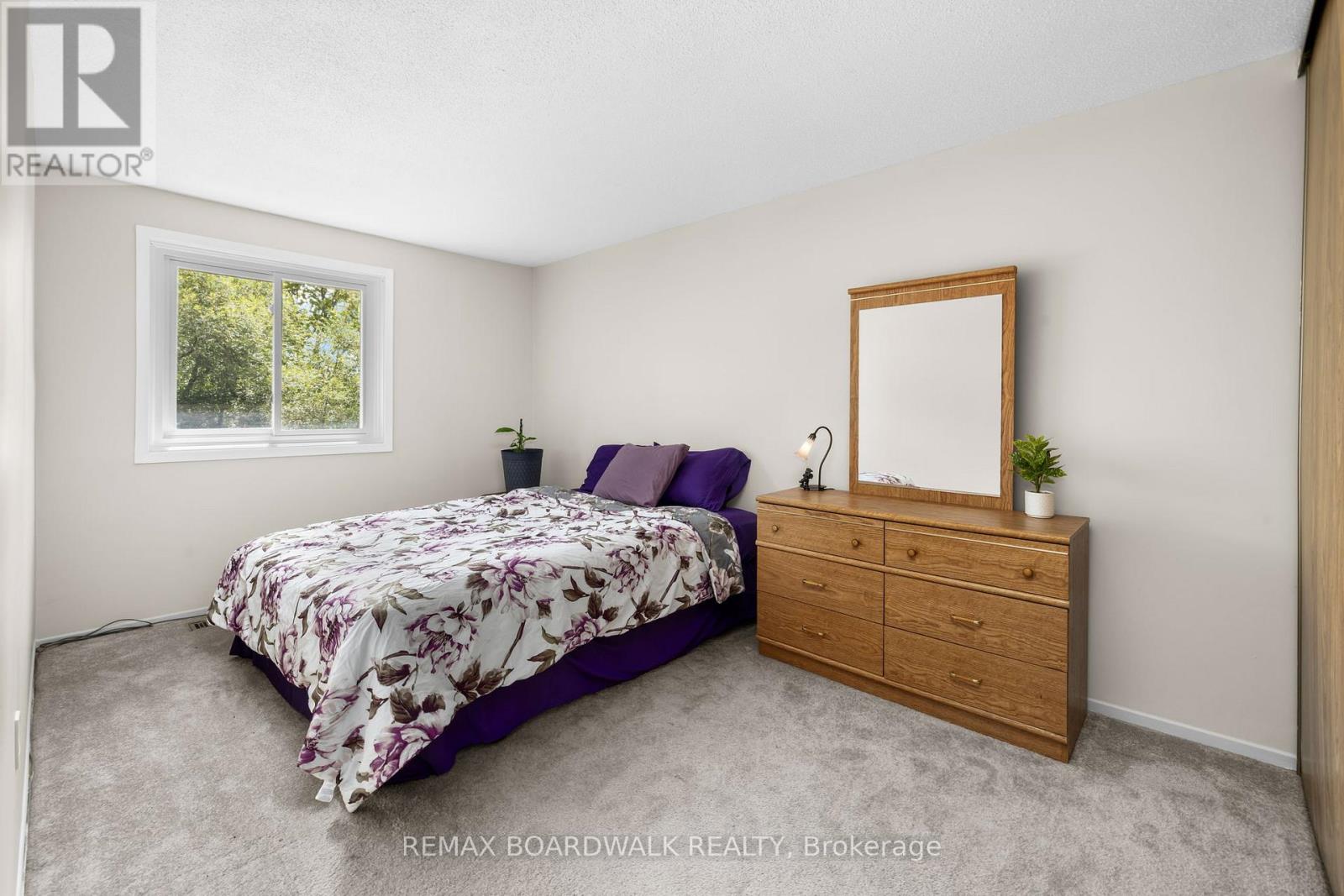 52 Baneberry Crescent, Ottawa, Ontario  K2L 2Y4 - Photo 21 - X13691510