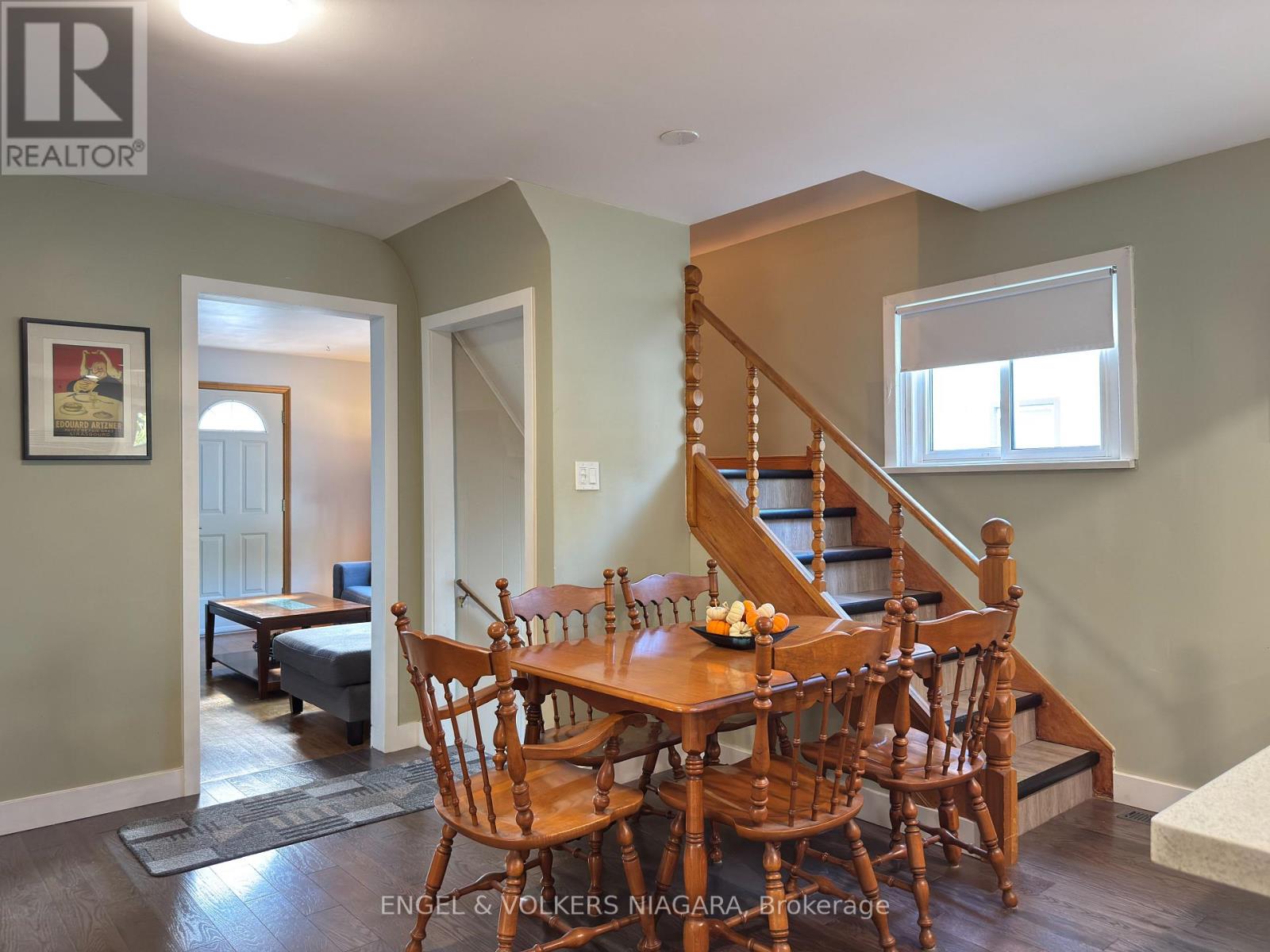 61 Hamilton Street, St. Catharines, Ontario  L2S 1K8 - Photo 14 - X13691588