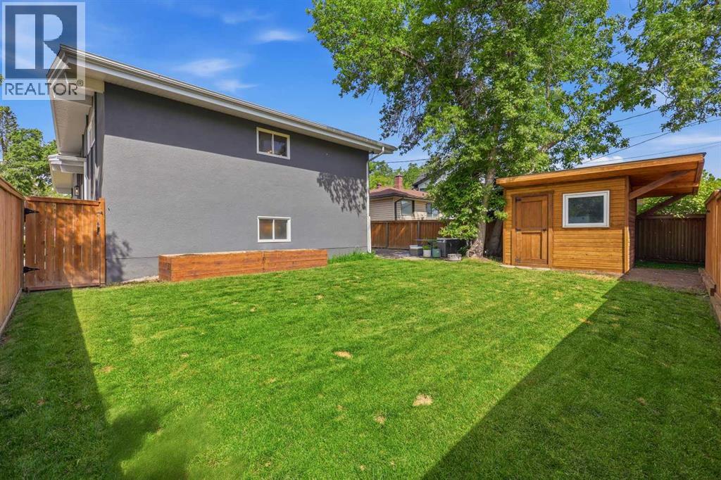 2516 63 Avenue SW, Calgary, Alberta  T3E 5J5 - Photo 37 - A2324720
