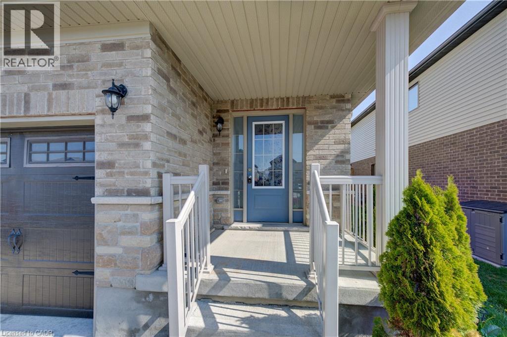 80 Miranda Path, Elmira, Ontario  N3B 1N3 - Photo 3 - 40850198