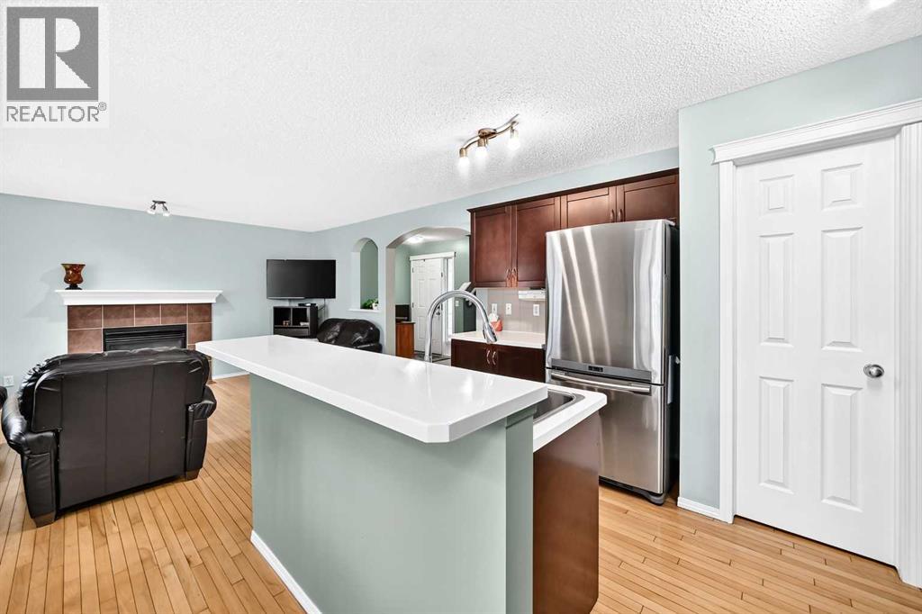 960 Copperfield Boulevard SE, Calgary, Alberta  T2Z 4W7 - Photo 7 - A2337204