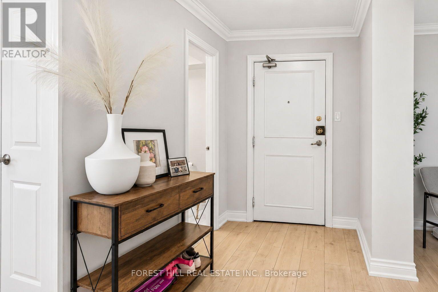 804 - 133 Torresdale Avenue, Toronto, Ontario  M2R 3T2 - Photo 2 - C13691486