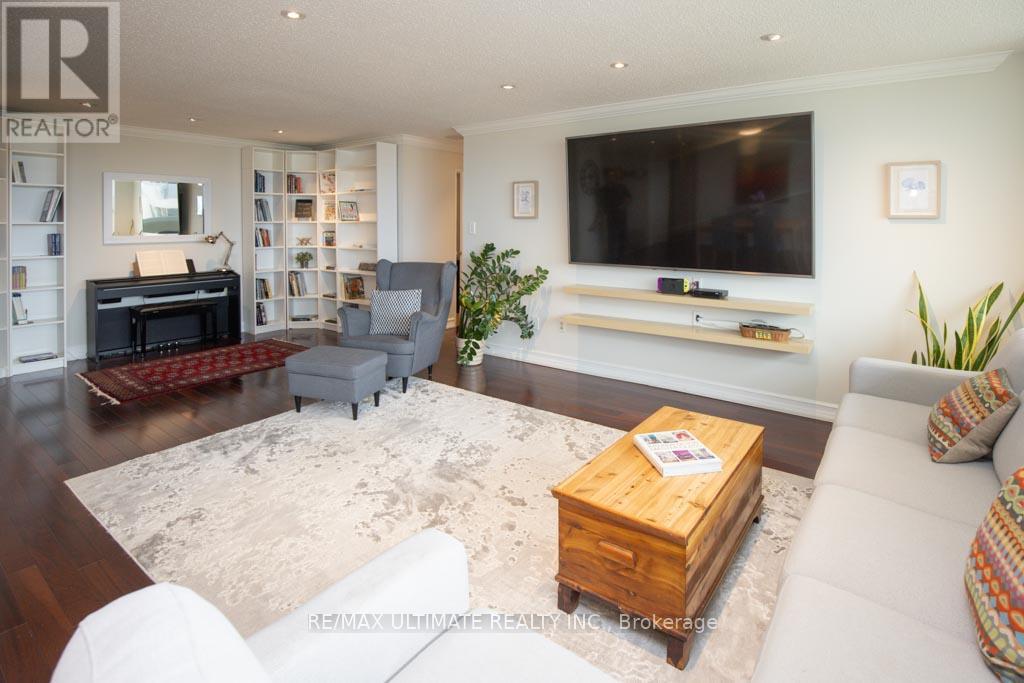 2504 - 75 Wynford Heights Crescent, Toronto, Ontario  M3C 3H9 - Photo 10 - C13691532