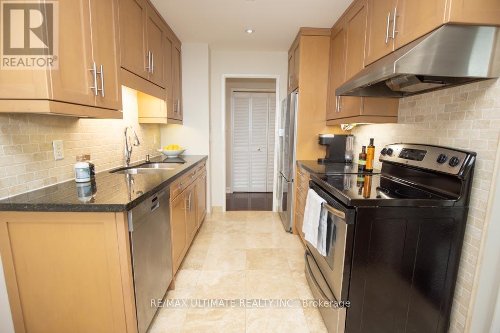 2504 - 75 Wynford Heights Crescent, Toronto, Ontario  M3C 3H9 - Photo 13 - C13691532