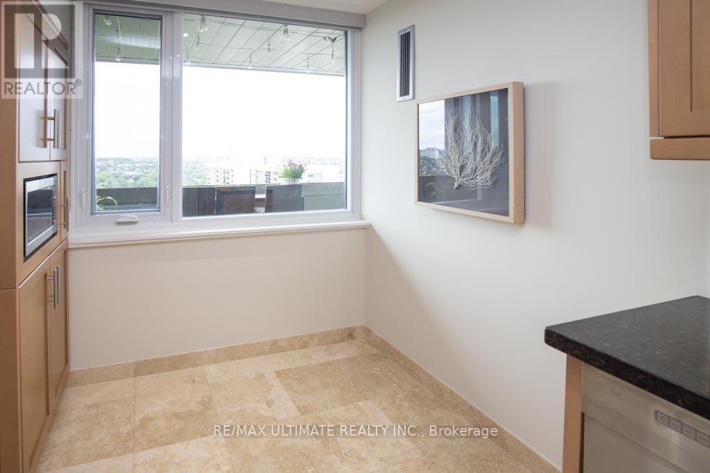 2504 - 75 Wynford Heights Crescent, Toronto, Ontario  M3C 3H9 - Photo 15 - C13691532