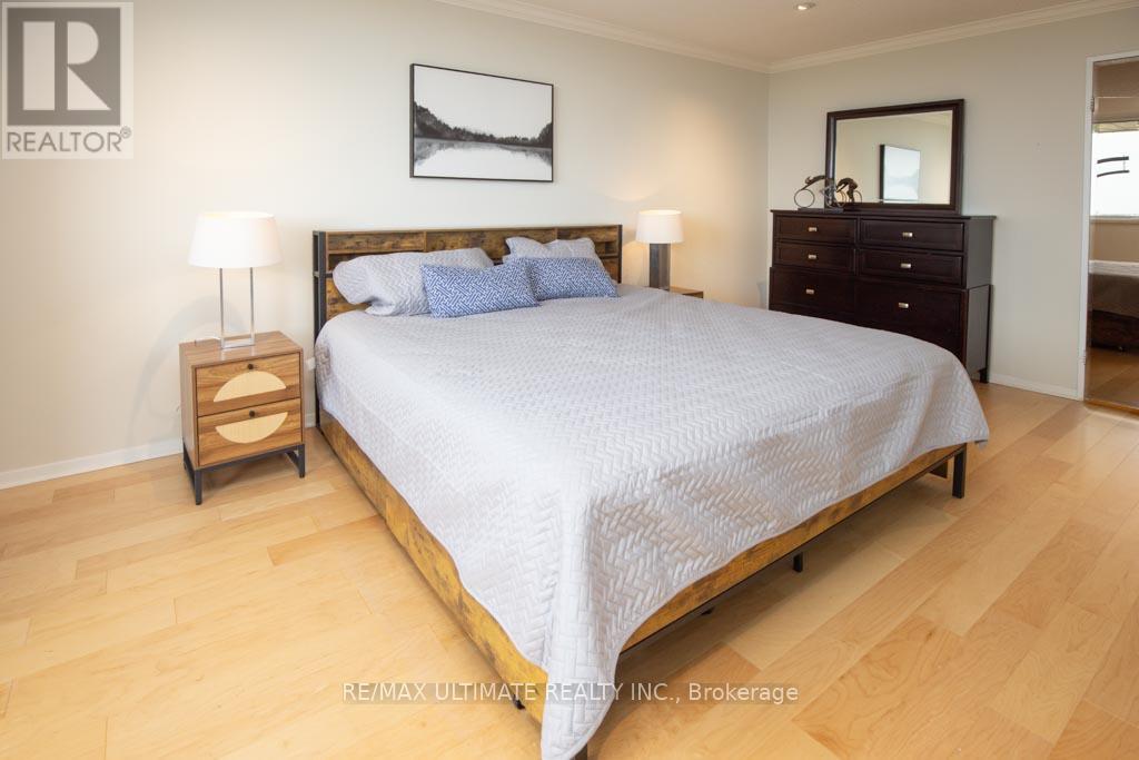 2504 - 75 Wynford Heights Crescent, Toronto, Ontario  M3C 3H9 - Photo 17 - C13691532