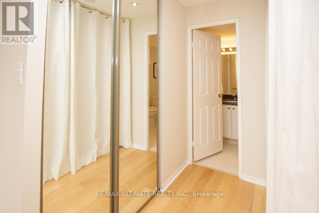 2504 - 75 Wynford Heights Crescent, Toronto, Ontario  M3C 3H9 - Photo 29 - C13691532