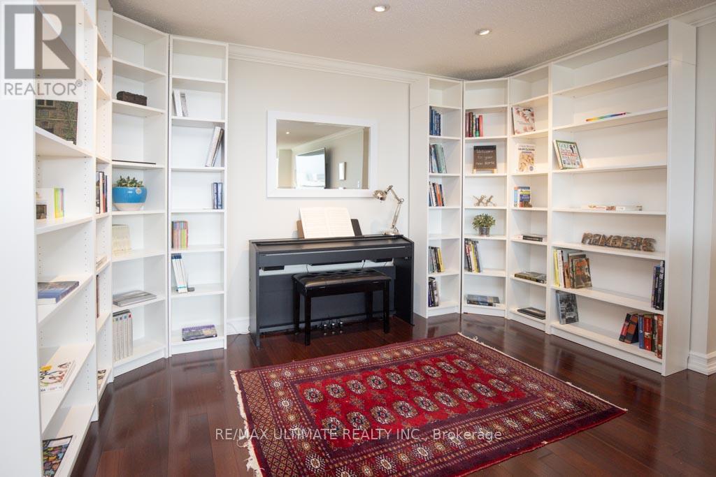 2504 - 75 Wynford Heights Crescent, Toronto, Ontario  M3C 3H9 - Photo 6 - C13691532