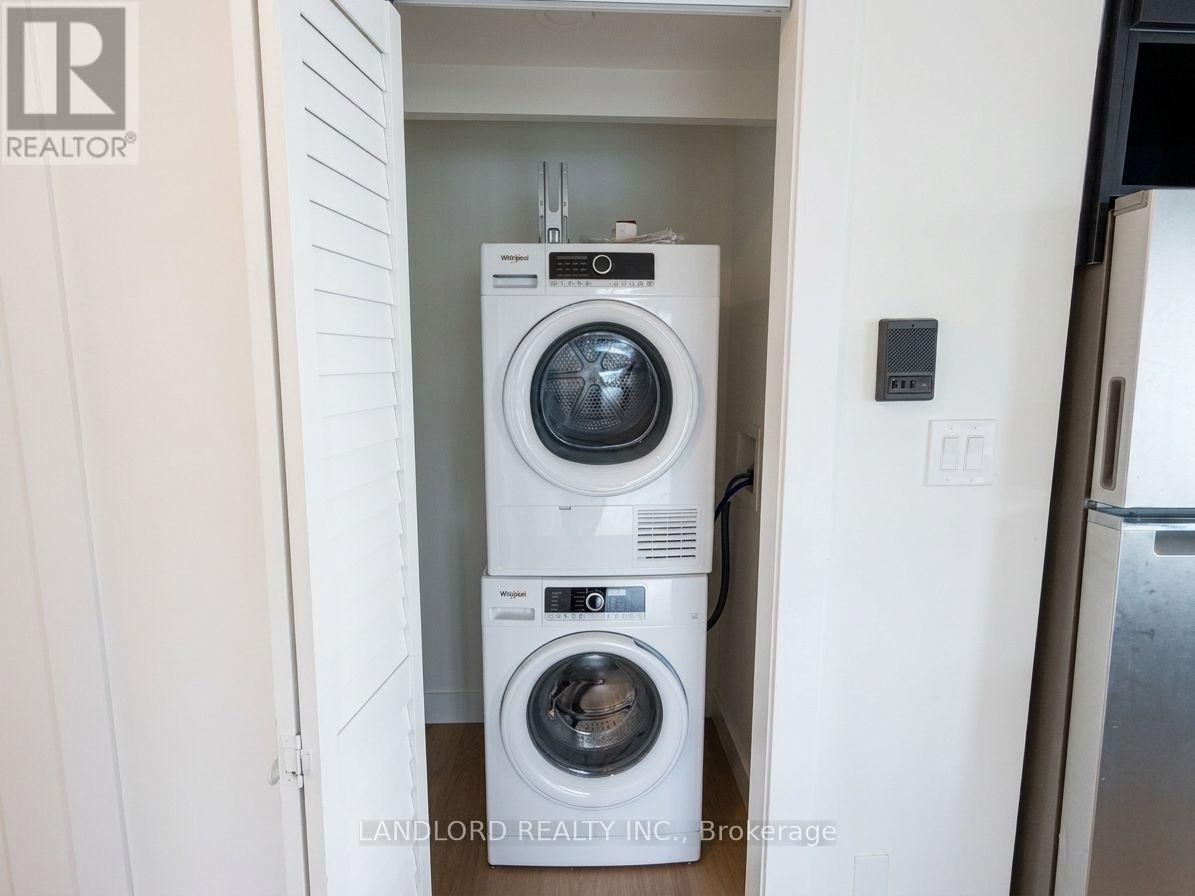 402 - 420 Eglinton Avenue E, Toronto, Ontario  M4P 1L8 - Photo 18 - C13691534